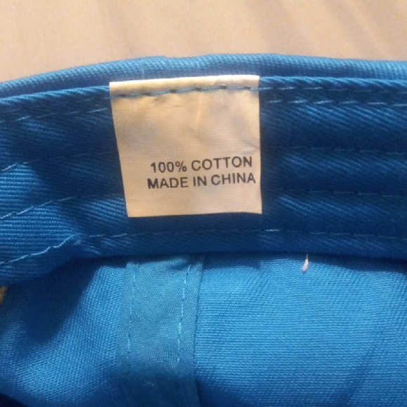 Final Price! Mecum Auctions Bright Blue Cap - Picture 4 of 4